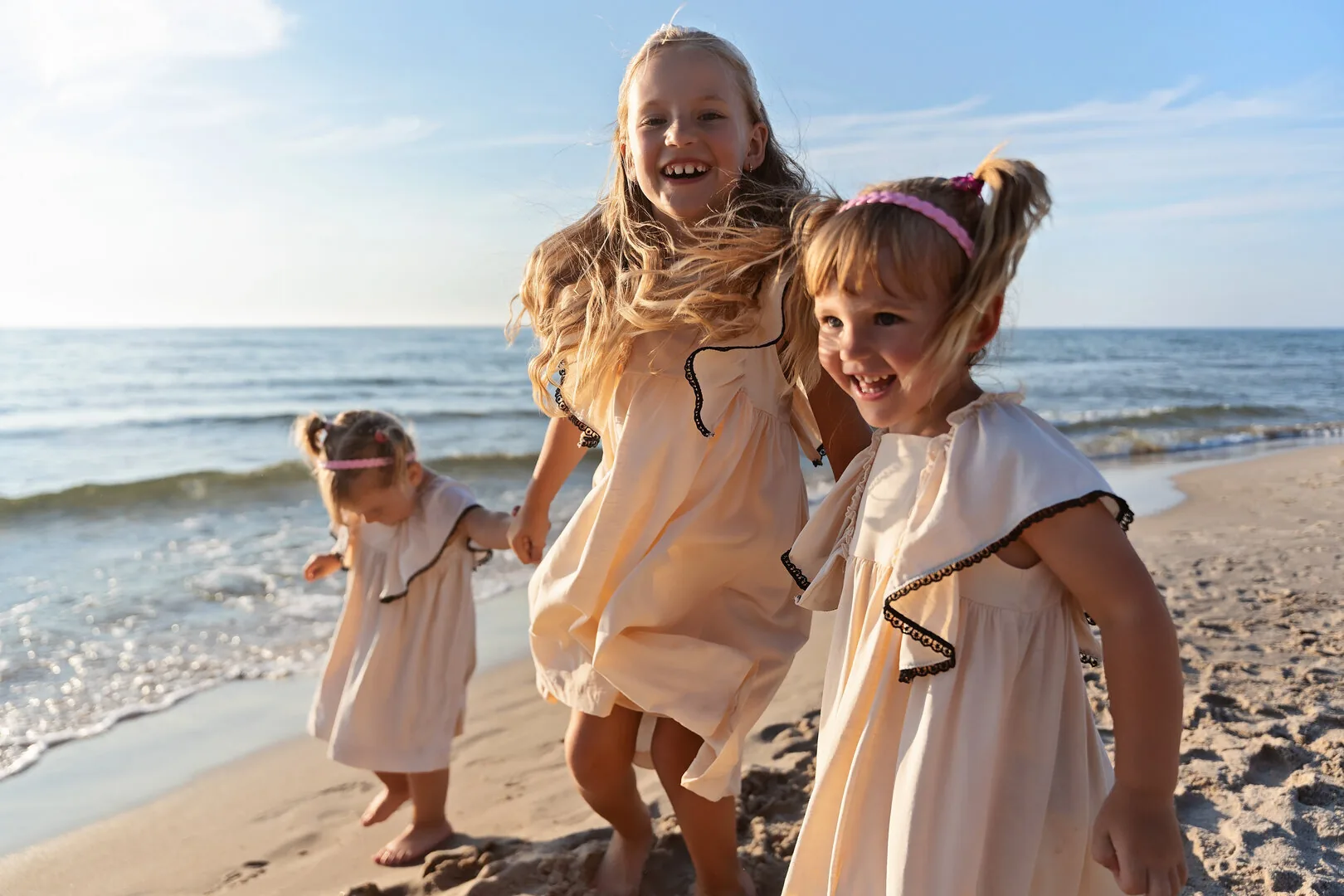 Family beach photoshoot in Kołobrzeg — photograph 10
